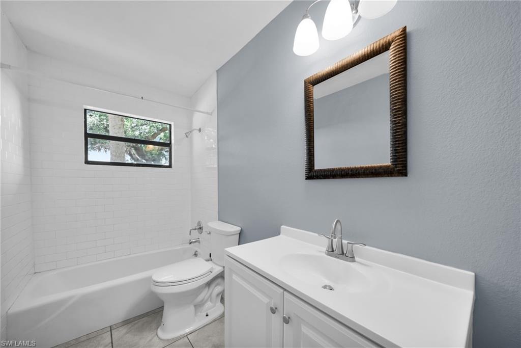 2085 E Tobago Cir Property Photo 15