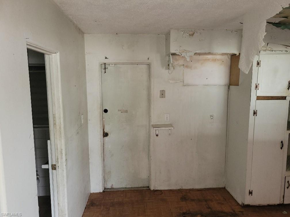 1270 Pinecrest St Property Photo 5