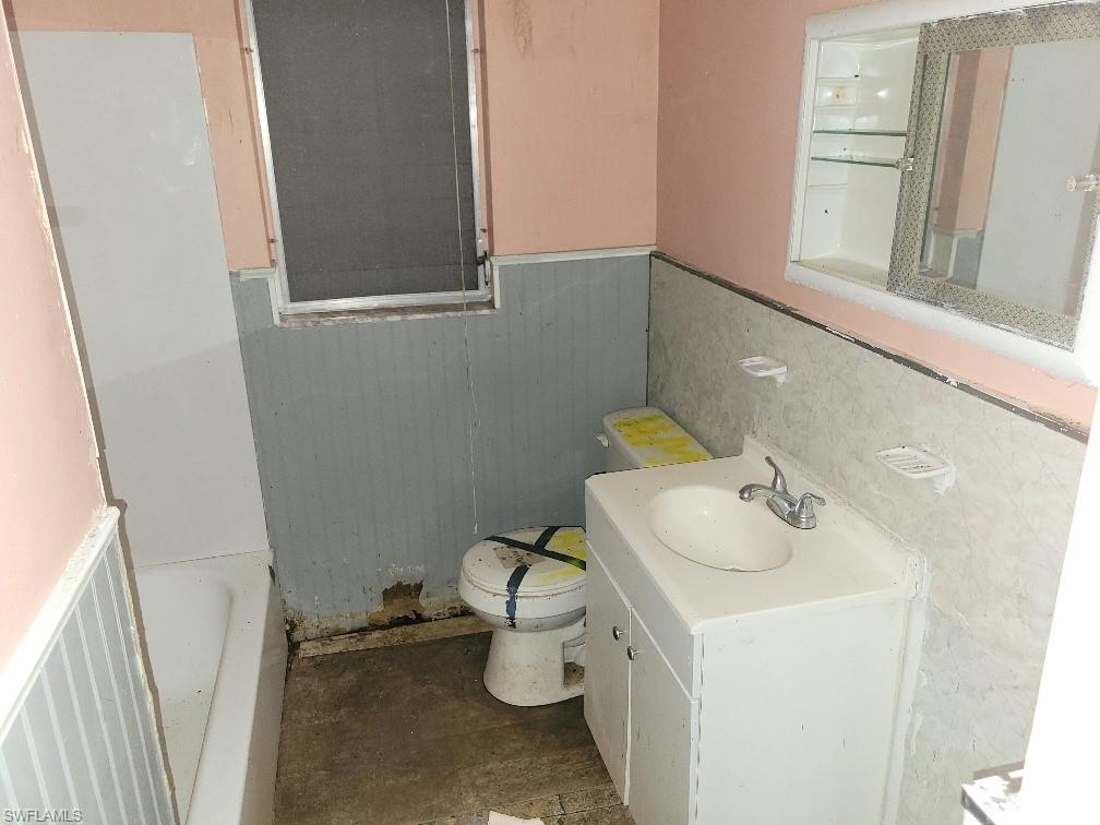 1270 Pinecrest St Property Photo 8