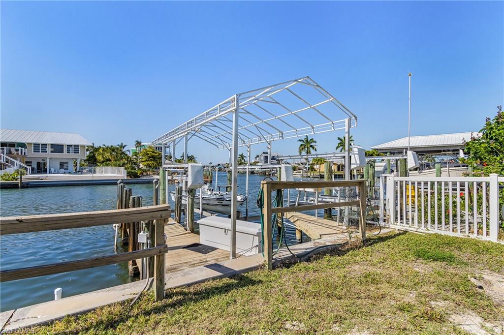 2096 Macadamia St Property Photo 44