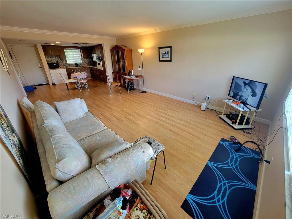 357 Joel Blvd 212 Property Photo 6