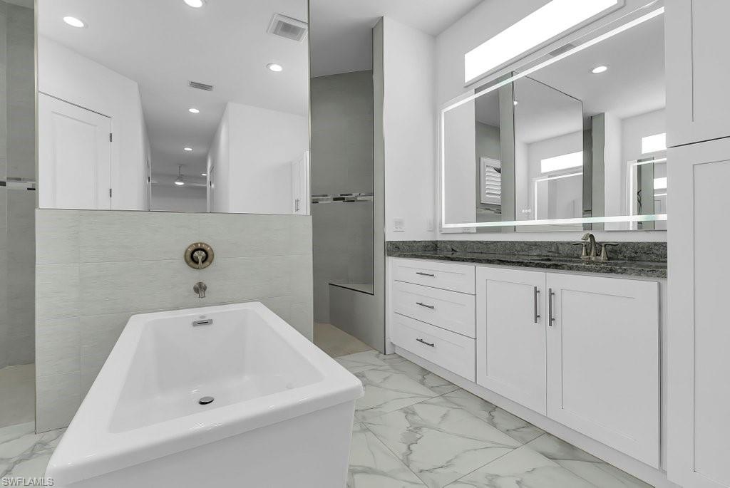 21 Sw 21st St Property Photo 18