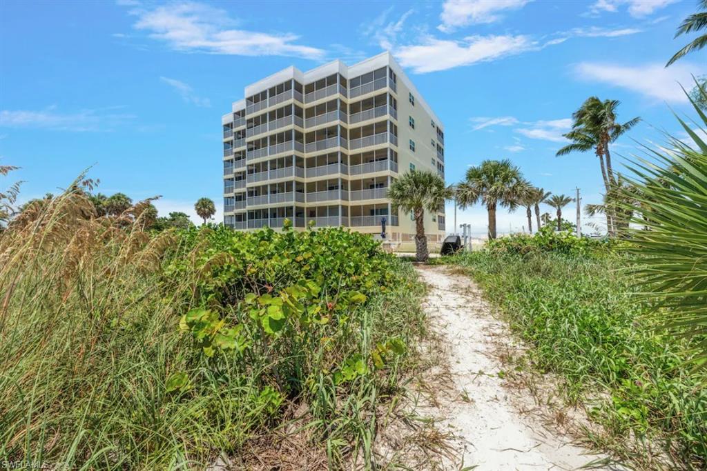 100 Estero Blvd 332 Property Photo 13