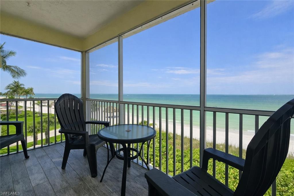 100 Estero Blvd 332 Property Photo 25