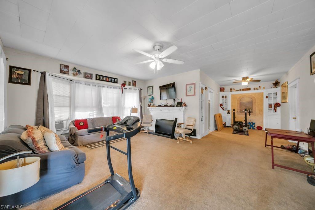 1840 Lafayette St Property Photo 13