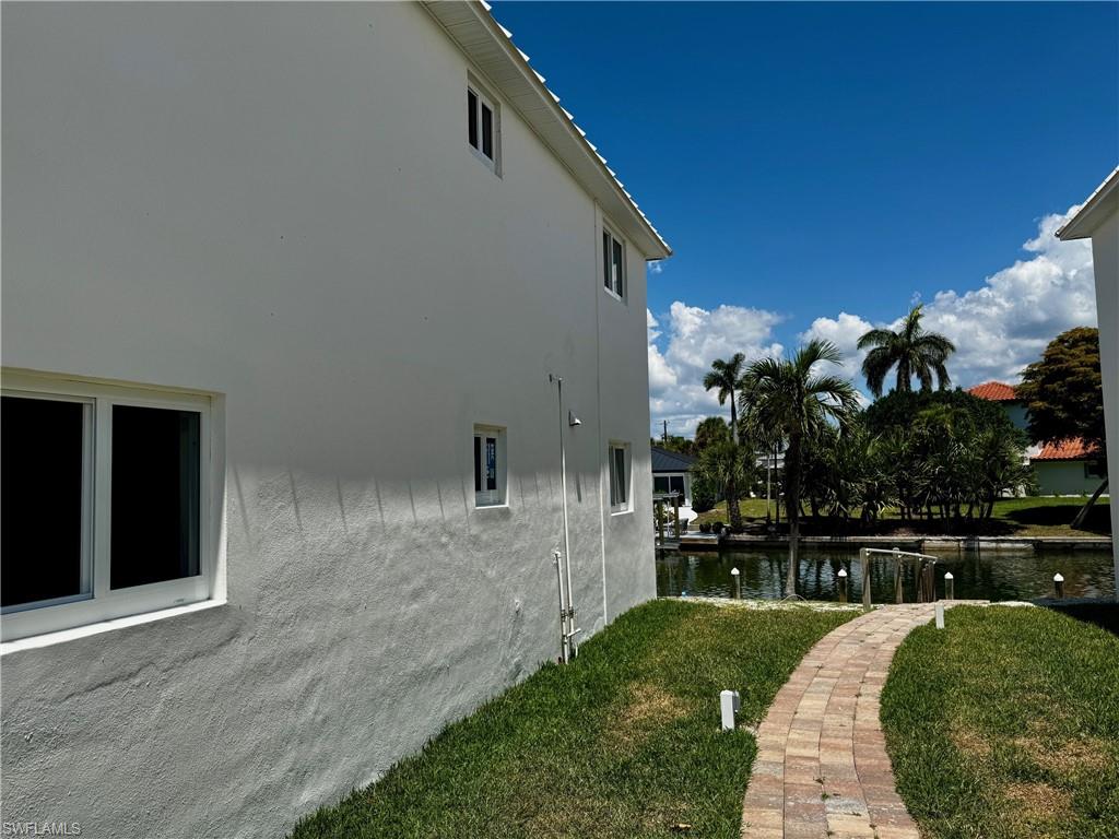 805 E Gulf Dr B4 Property Photo 6