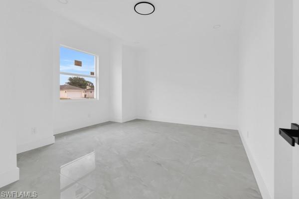 3005 52nd St W Property Photo 18