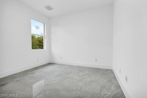 3005 52nd St W Property Photo 21