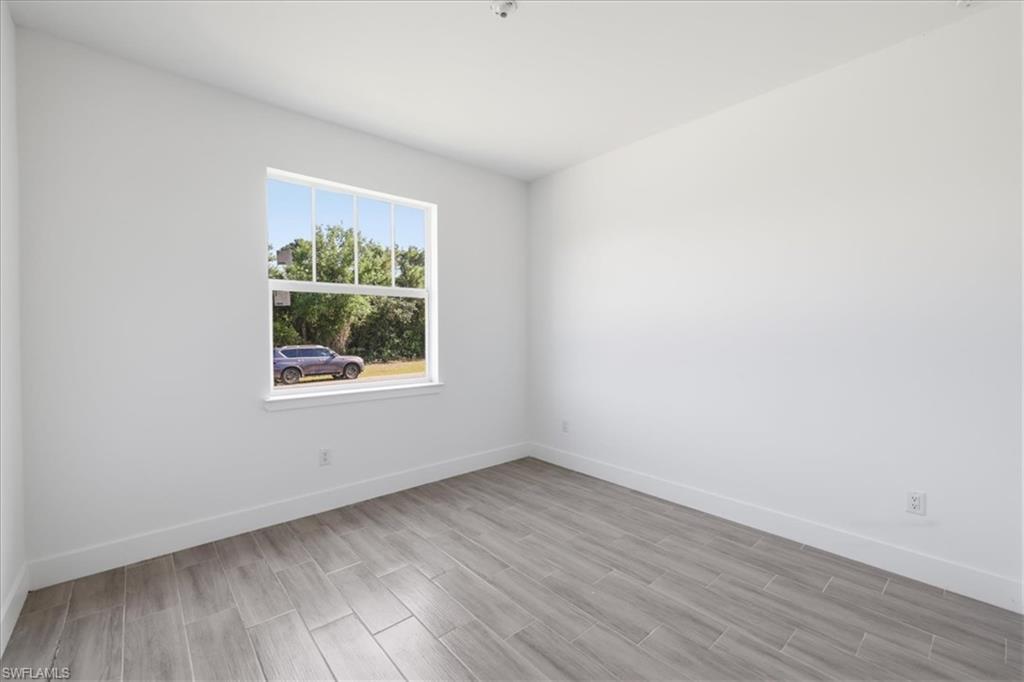 136 Lomas Rd Property Photo 3