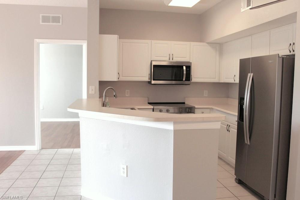 15605 Ocean Walk Cir 303 Property Photo 7