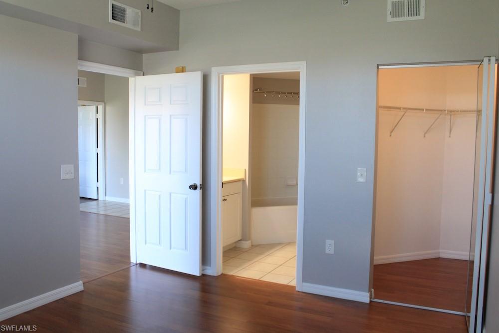 15605 Ocean Walk Cir 303 Property Photo 14