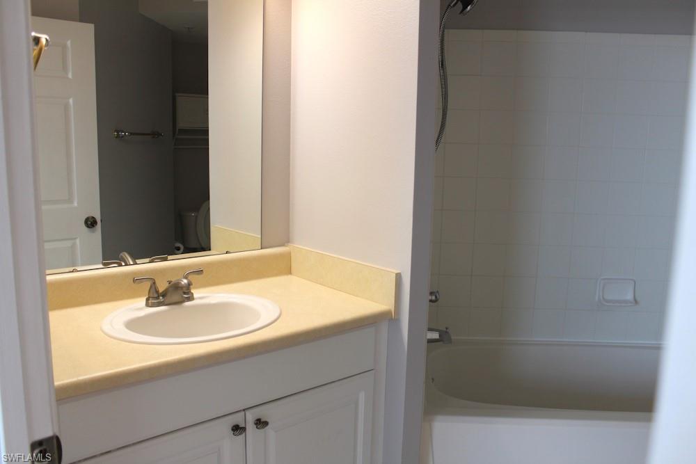 15605 Ocean Walk Cir 303 Property Photo 16