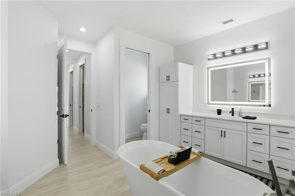 1625 Sw 44th Ter Property Photo 23