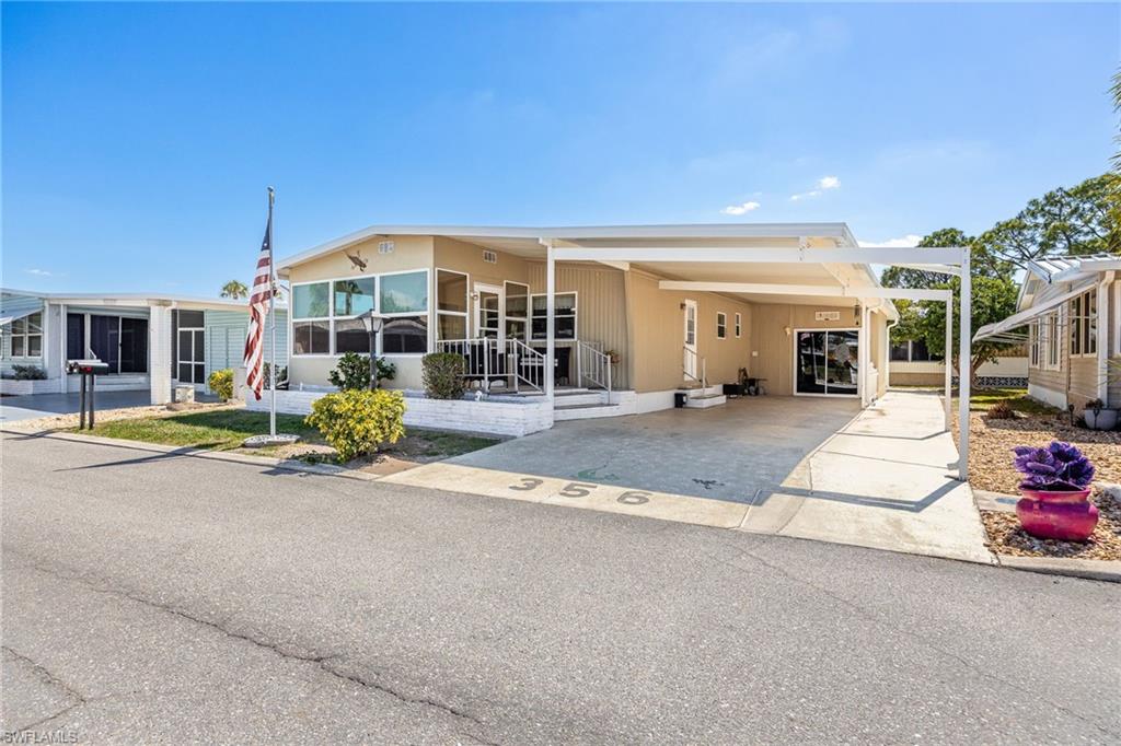 356 Nicklaus Blvd Property Photo 1