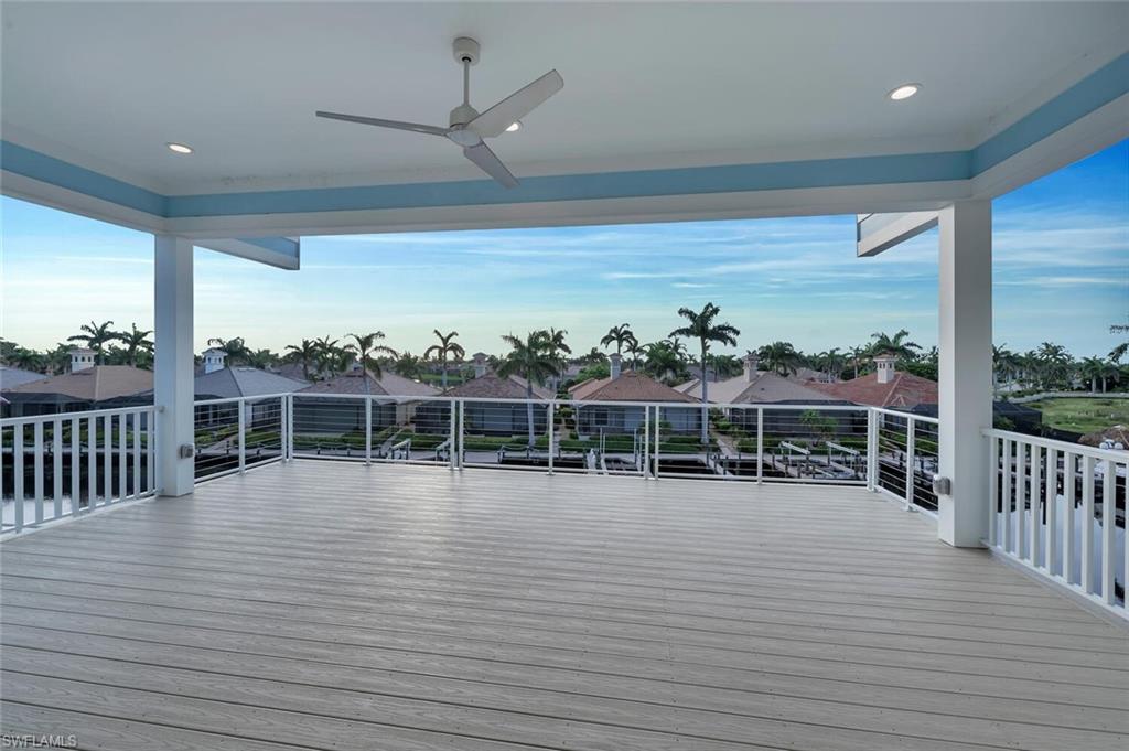 5870 Shell Cove Dr Property Photo 9