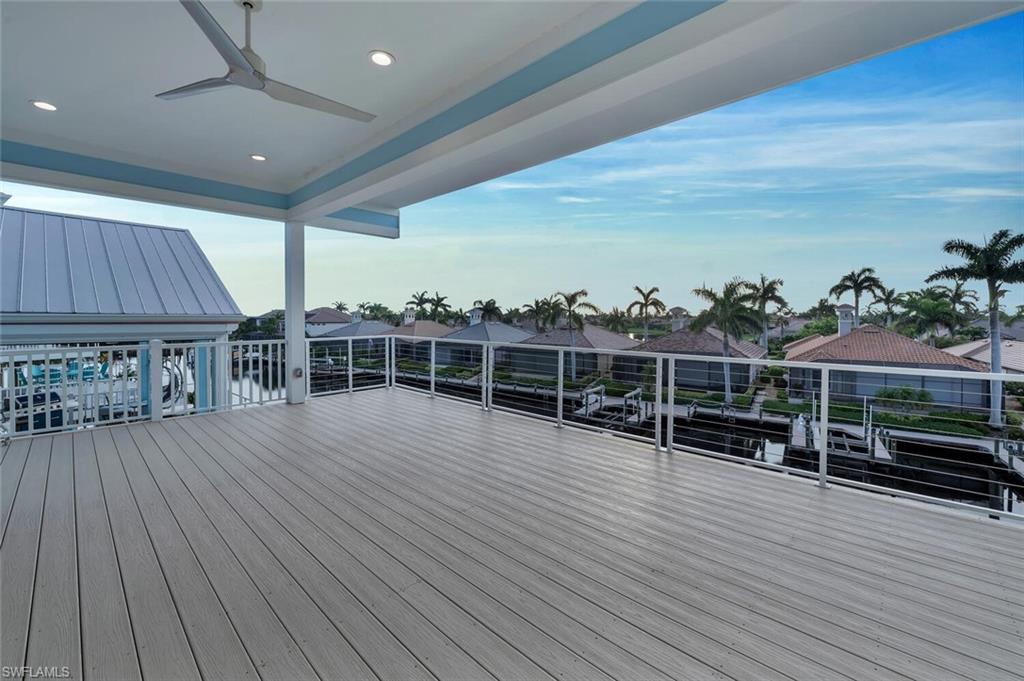 5870 Shell Cove Dr Property Photo 10