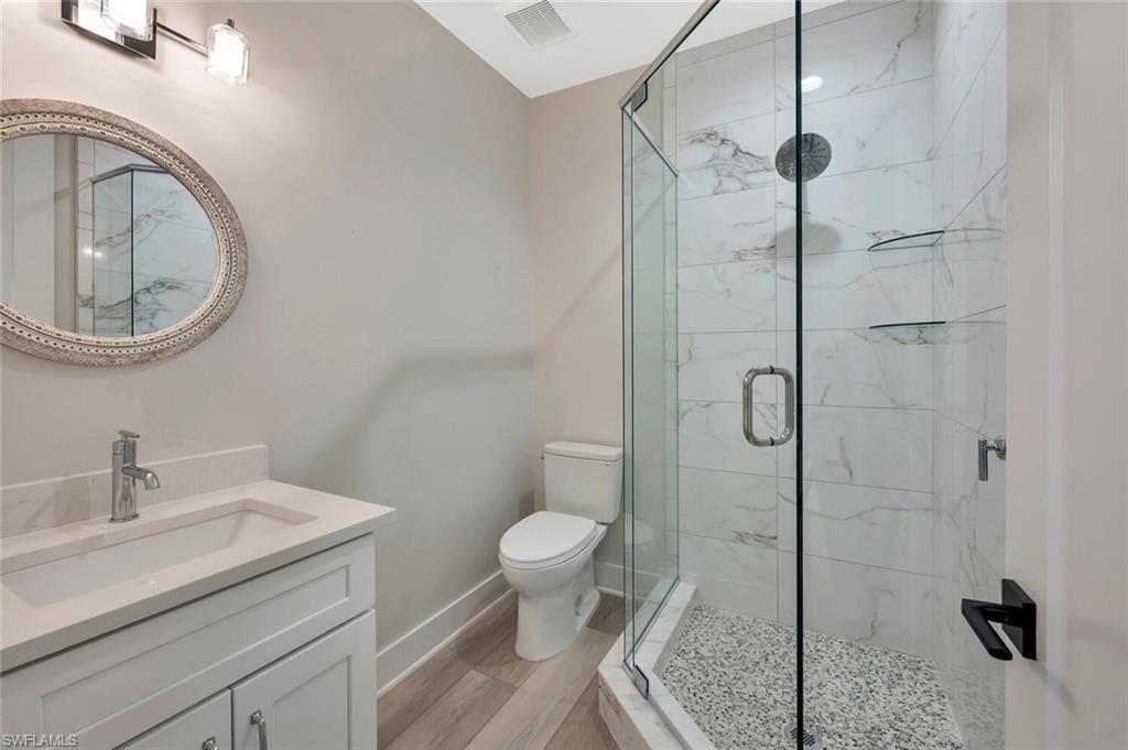 5870 Shell Cove Dr Property Photo 16