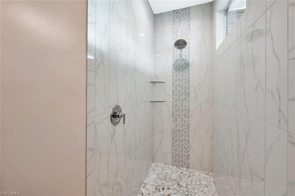 5870 Shell Cove Dr Property Photo 39