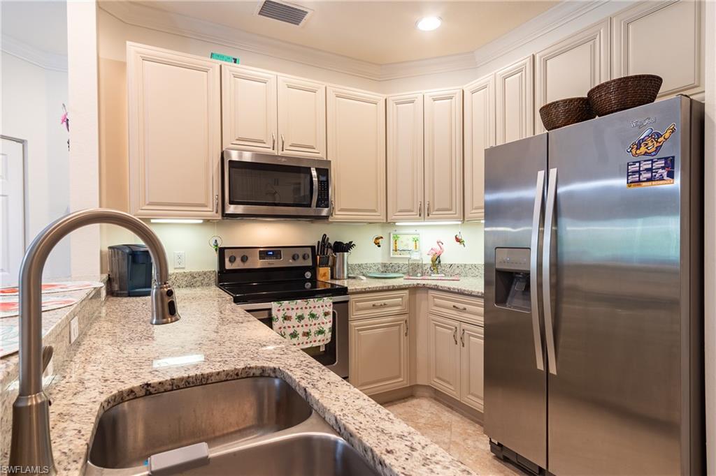 1102 Winding Pines Cir 206 Property Photo 19