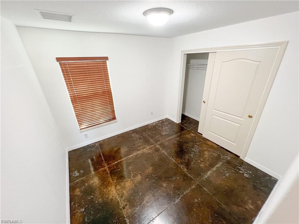 2032 Nw 5th St Property Photo 10