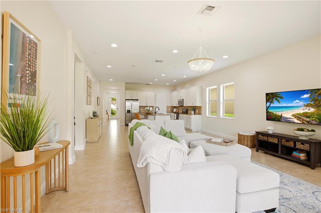 10604 Essex Square Blvd Property Photo 11