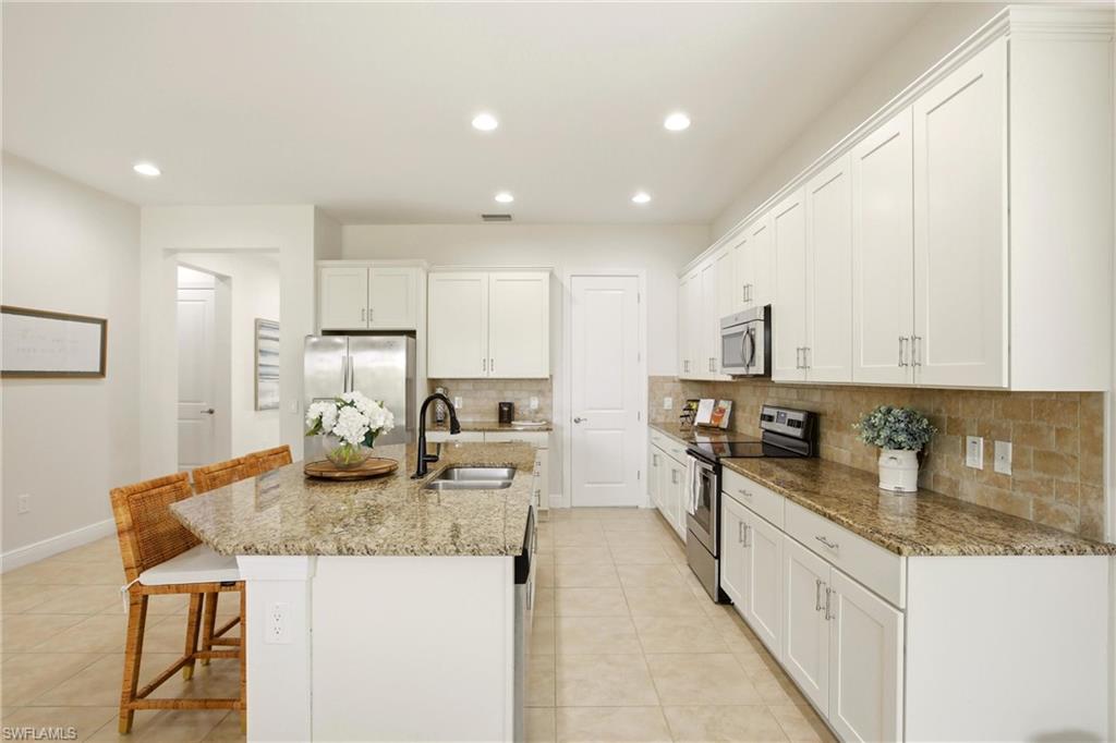 10604 Essex Square Blvd Property Photo 13