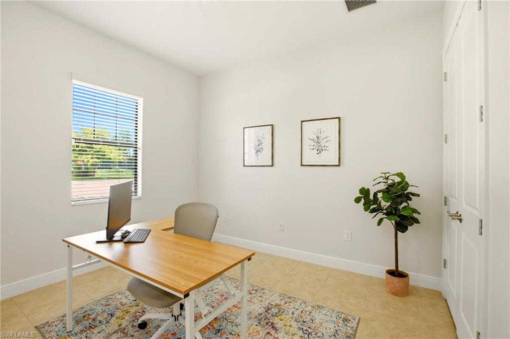 10604 Essex Square Blvd Property Photo 28