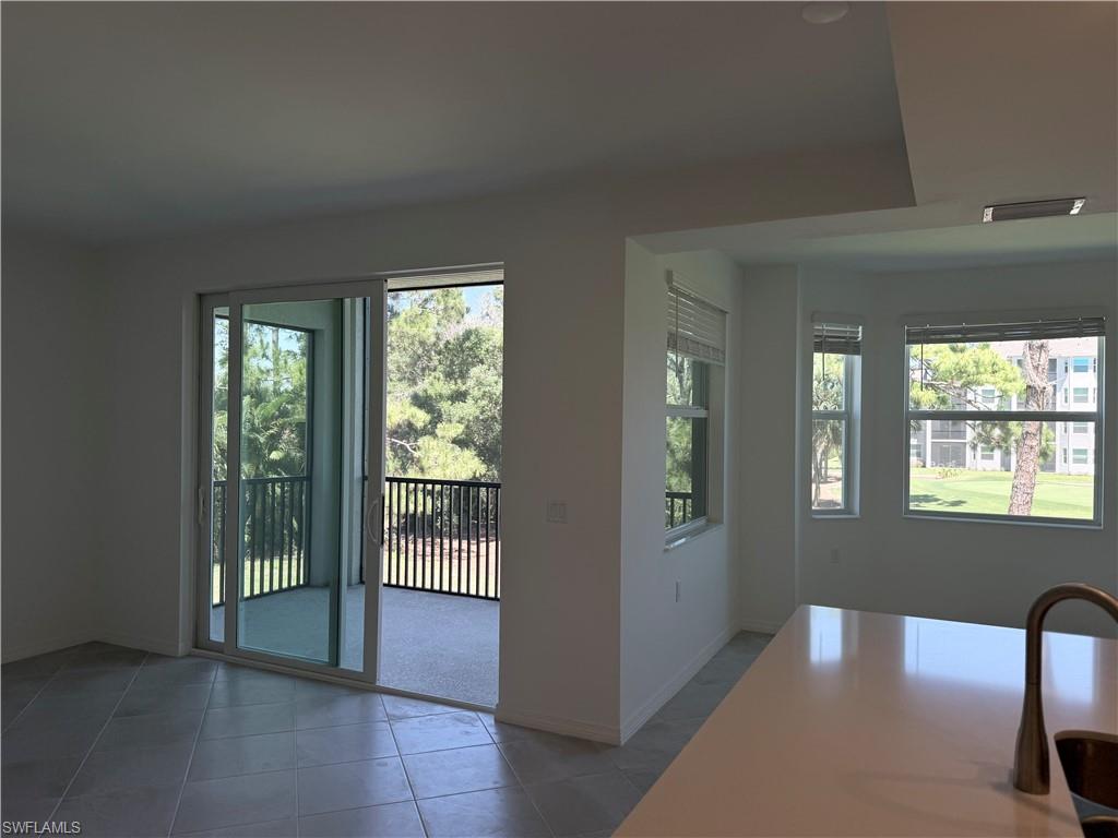 18421 Copperhead Ct N 222 Property Photo 25