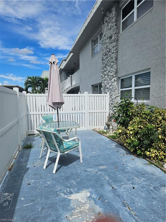 6777 Winkler RD 168 Property Photo 1