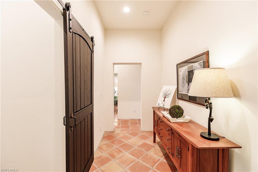 1291 Caloosa Dr Property Photo 15