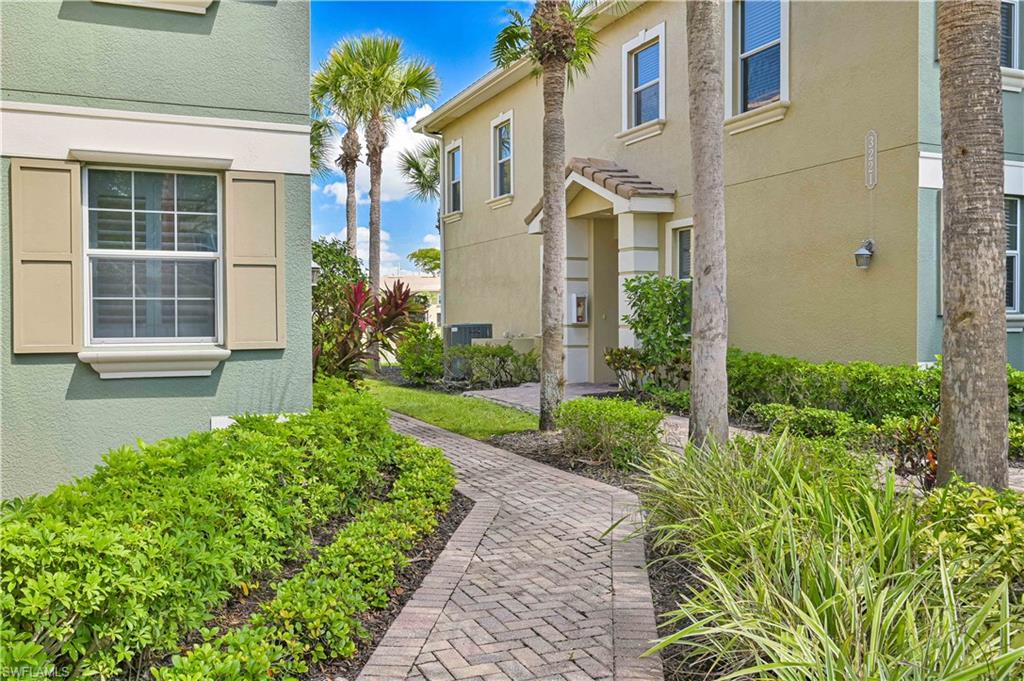 3231 Cottonwood Bend 306 Property Photo 3
