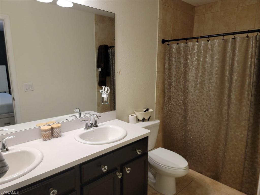 5060 Benton St Property Photo 9