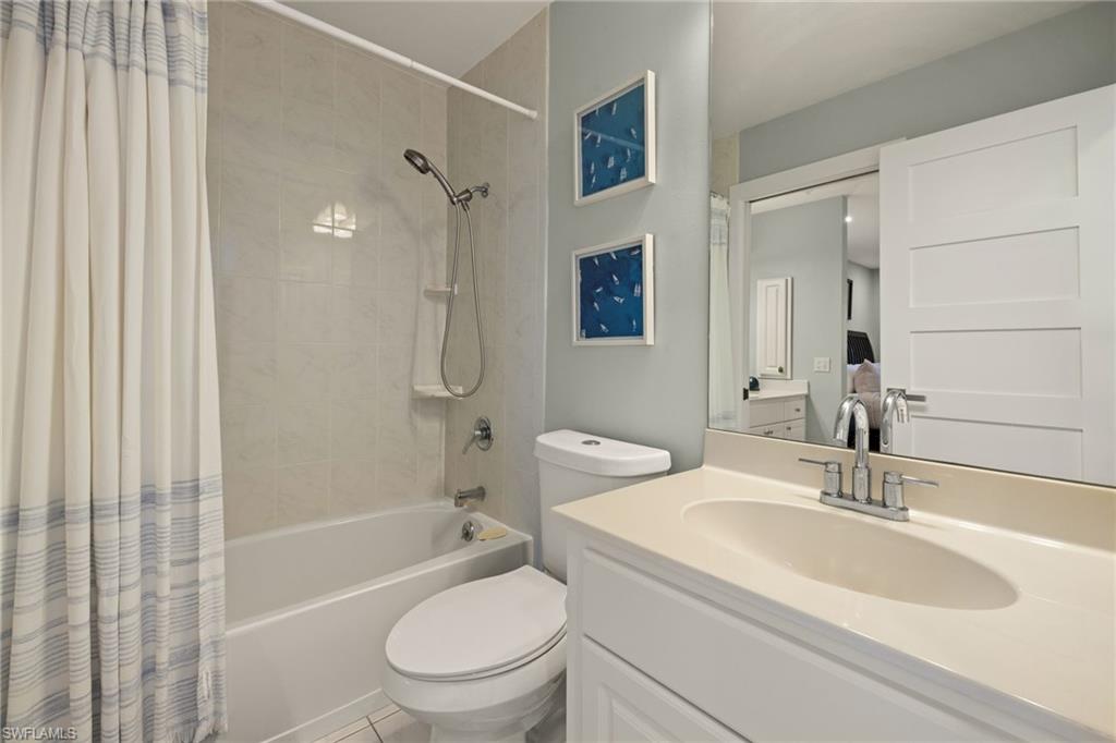 974 Greenwood Ct S Property Photo 26