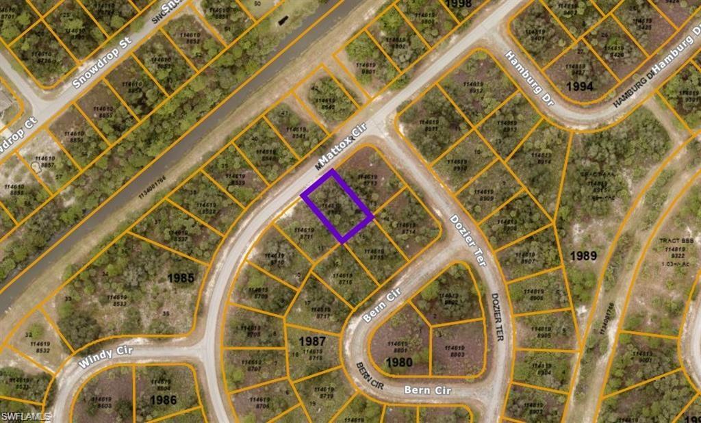 Mattox Cir Property Photo 1