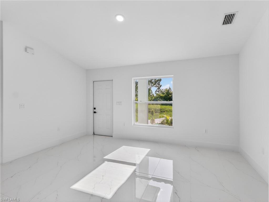 814 Milano Ave S Property Photo 36