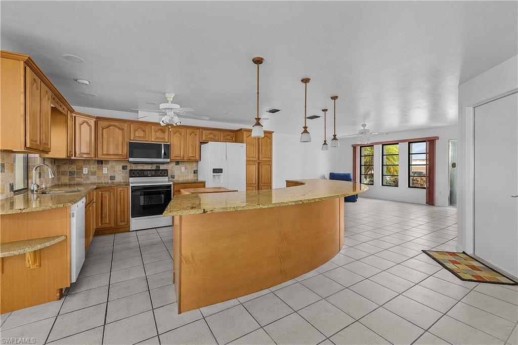 16201 Porto Bello St Property Photo 12