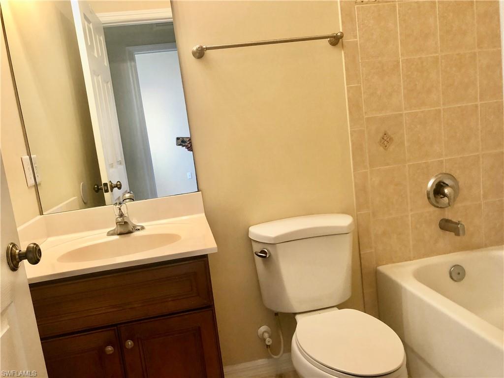 9813 Quinta Artesa Way 104 Property Photo 17