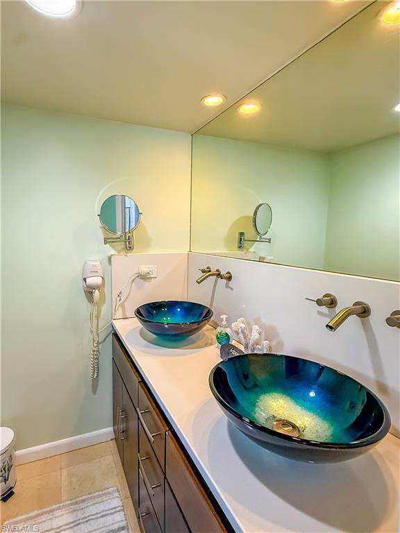 541 Gulf Ln Property Photo 29