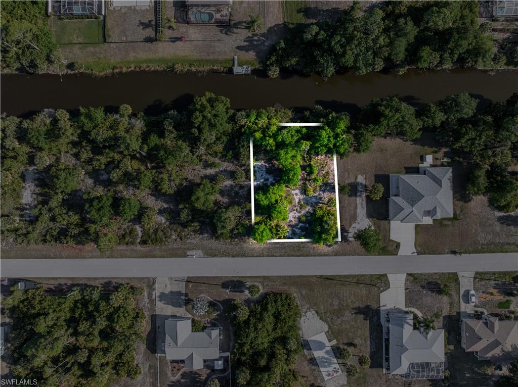12217 Clarendon Ave Property Photo 3