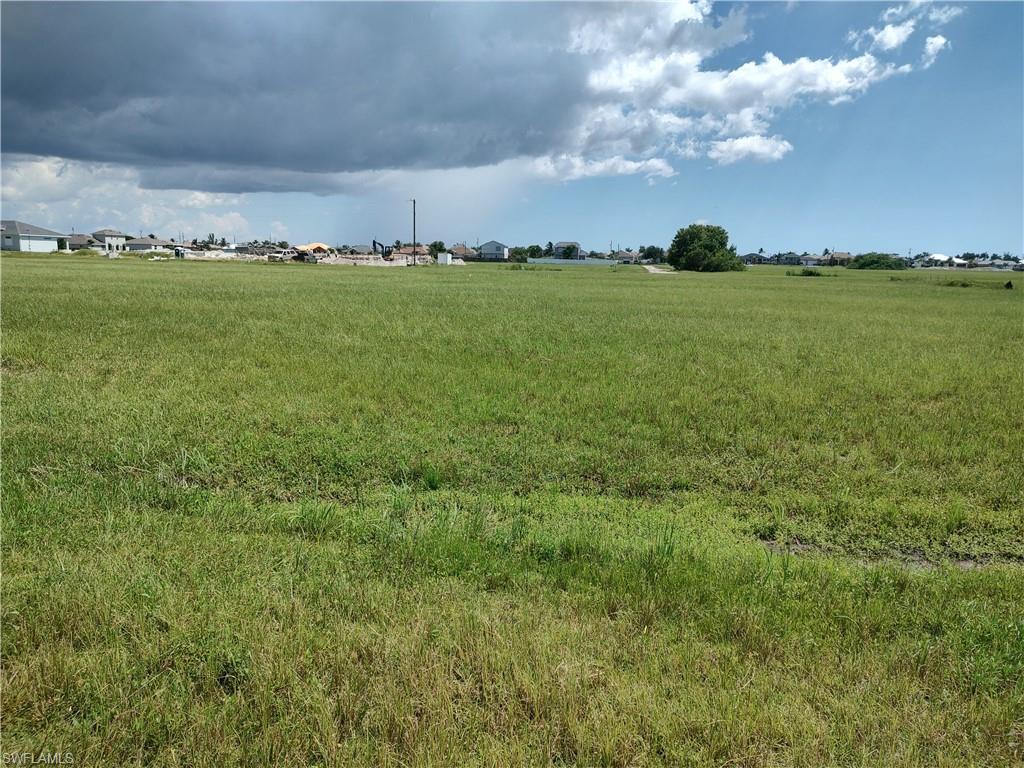 3328 Tropicana Pkwy W Property Photo 6