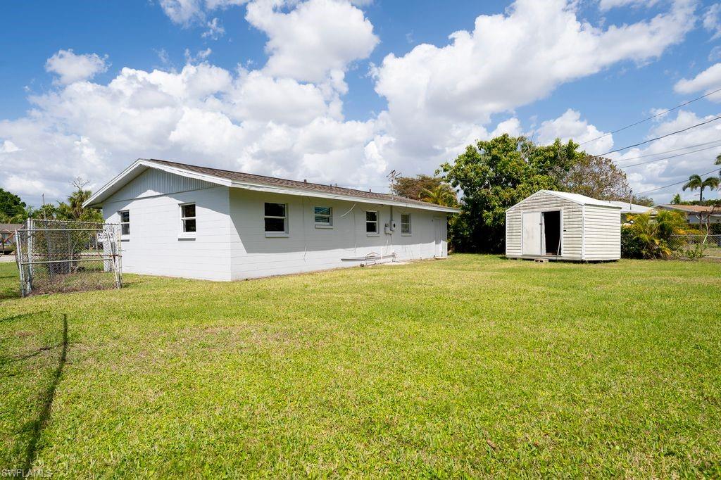 4631 New Haven Dr Property Photo 4