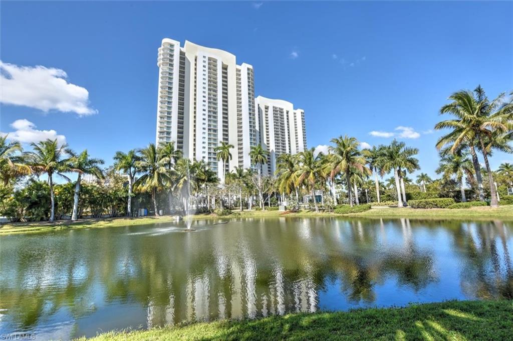 3000 Oasis Grand Blvd 407 Property Photo 2