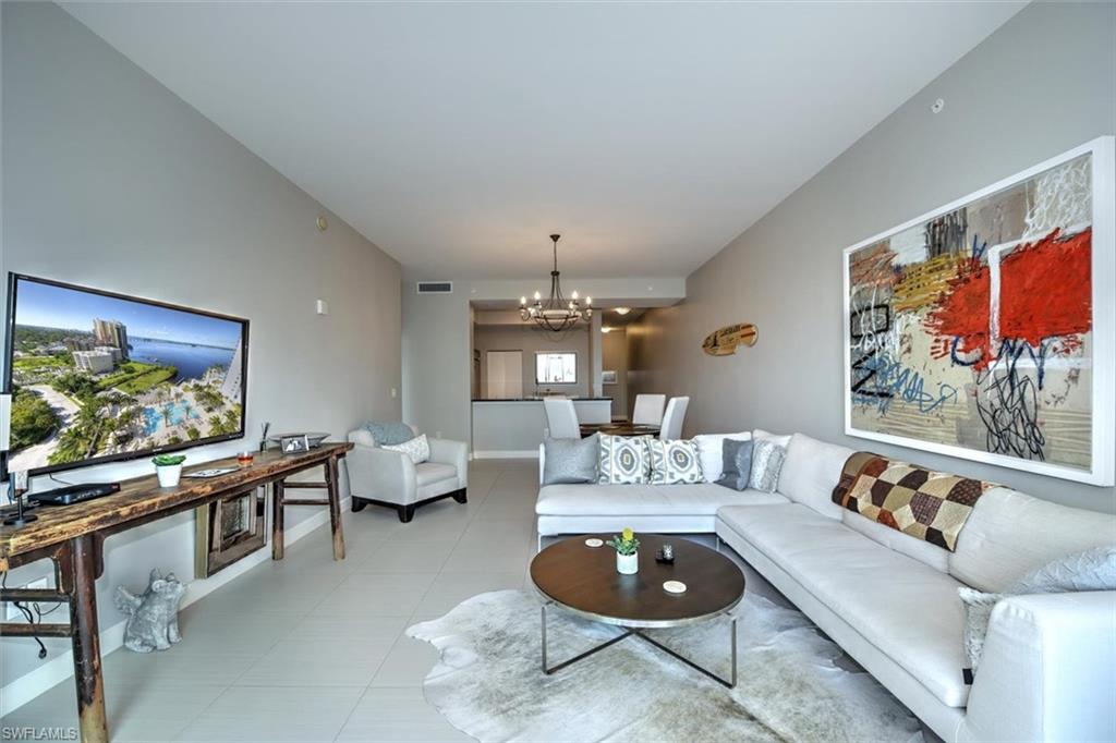 3000 Oasis Grand Blvd 407 Property Photo 7