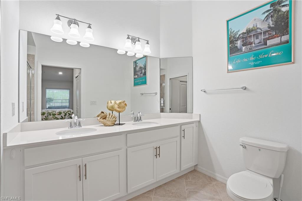 14184 Heritage Landing Blvd 525 Property Photo 21