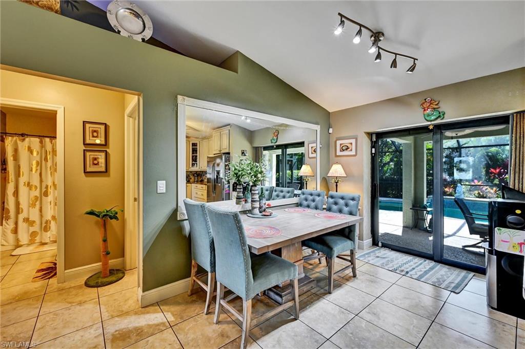 2442 Sw Embers Ter Property Photo 15