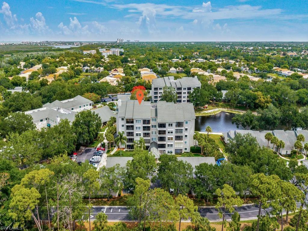 201 Arbor Lake DR 404