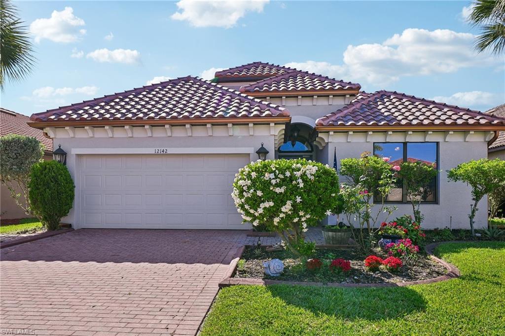 12142 Country Day Cir Property Photo 1