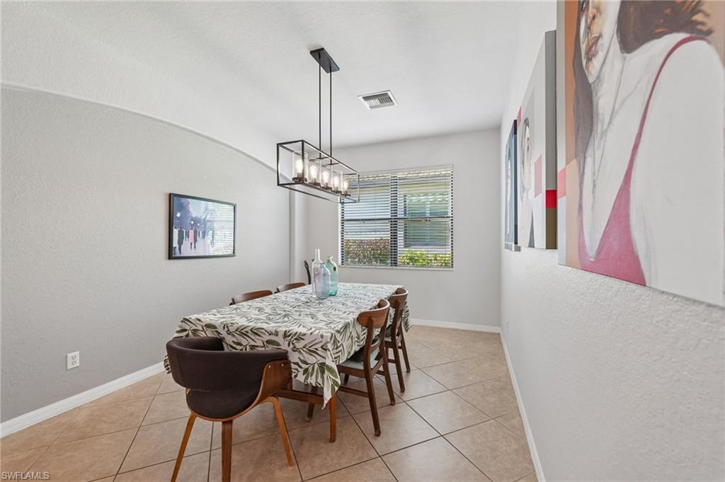12142 Country Day Cir Property Photo 15