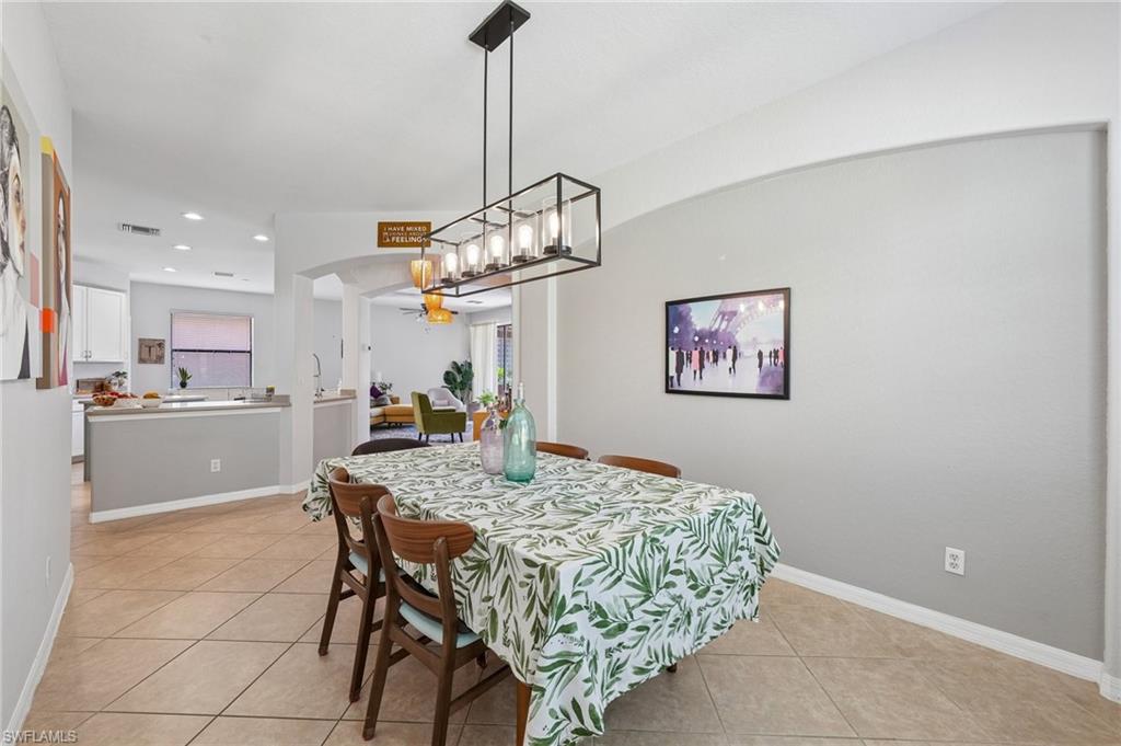 12142 Country Day Cir Property Photo 16