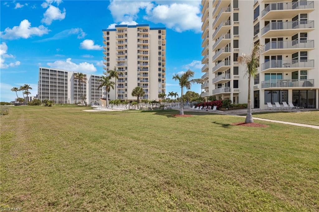 7330 Estero Blvd 1108 Property Photo 27